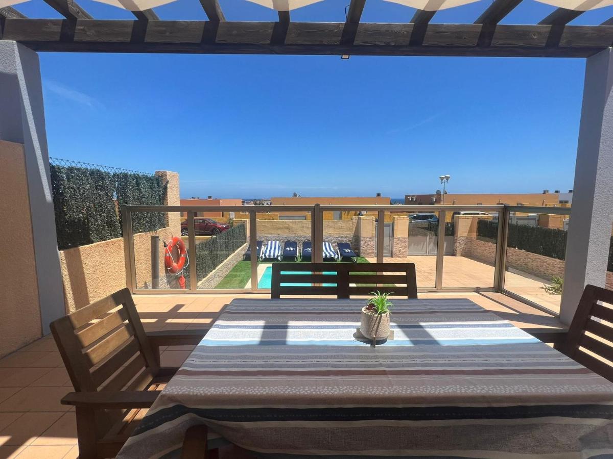 Ajana Villa *